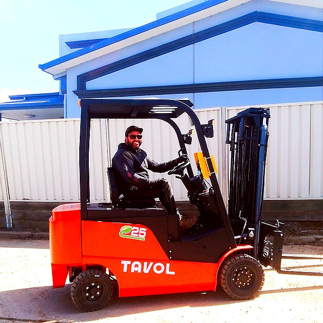 Tavol-Electric-Forklift-2.5Ton-Australia-Customer-Case
