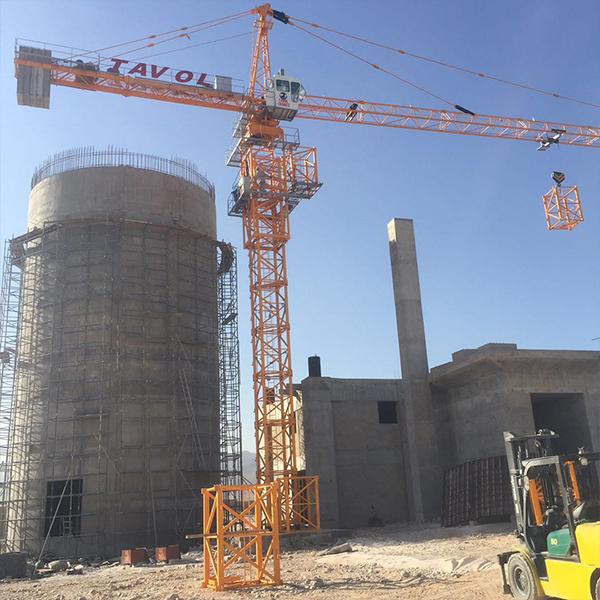 Guindaste de torre de automontagem de 6 toneladas de torre com cabeça de martelo