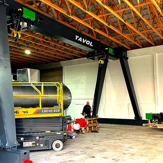 Guindaste de pórtico de viga única modelo MH - solução de elevação industrial externa