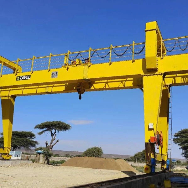 Modelo MHS da marca Tavol, guindaste de gantry de viga dupla com fem europeu Deisgn.
